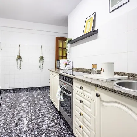 Llaneza 51 Espacioso Playa Y Centro A Pie Apartman